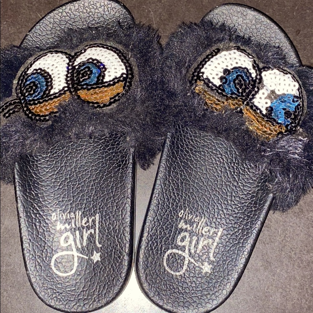 Fuzzy slides - Picture 2 of 3
